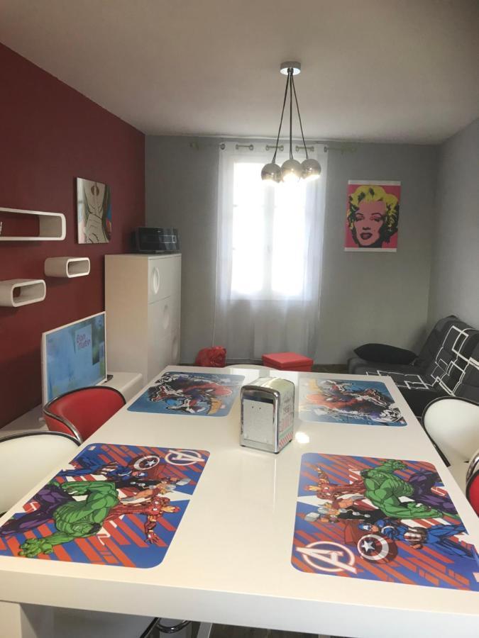Appartement Style Pop Art Avec Garage Centre Historique Béziers Dış mekan fotoğraf