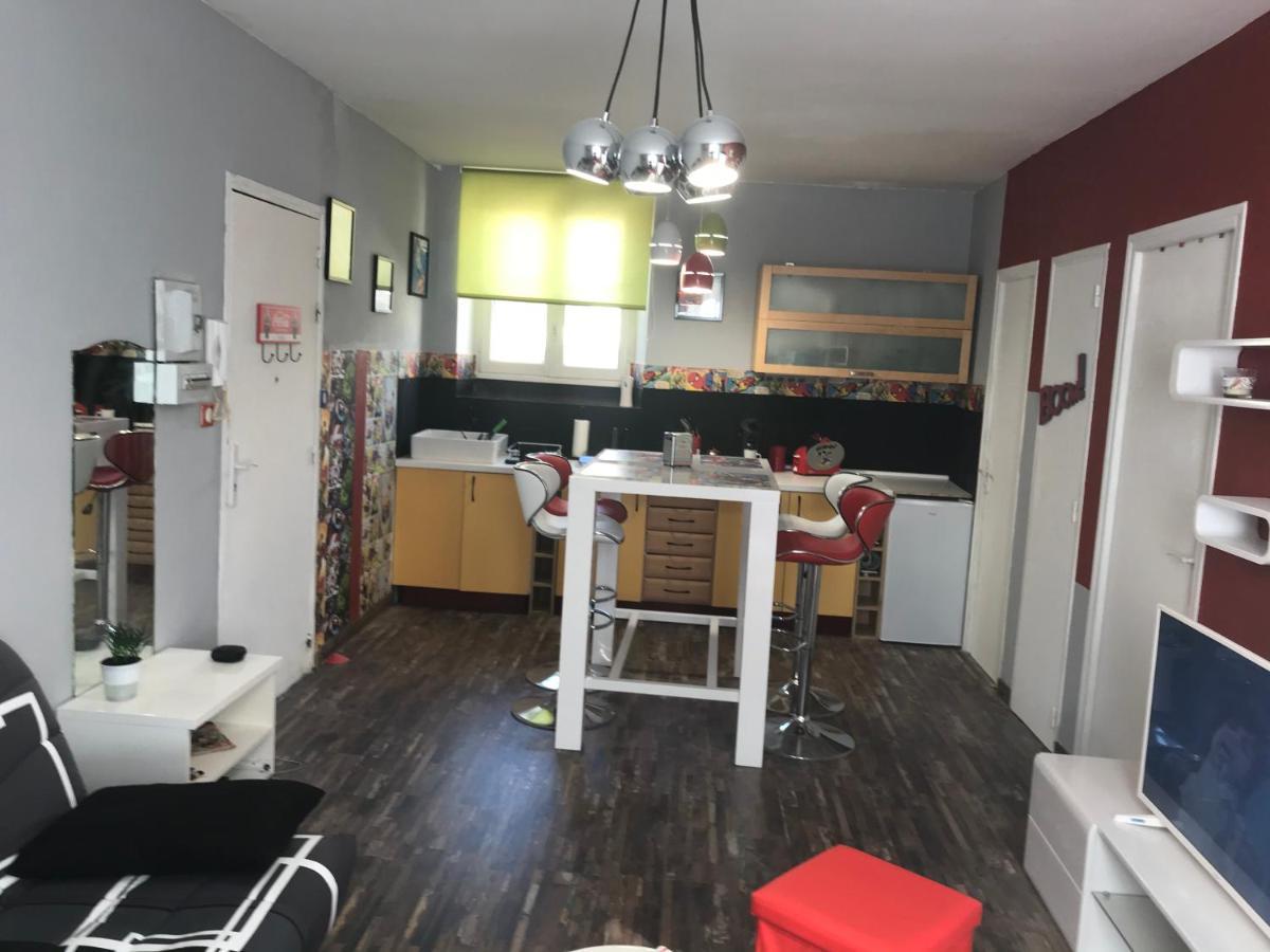 Appartement Style Pop Art Avec Garage Centre Historique Béziers Dış mekan fotoğraf